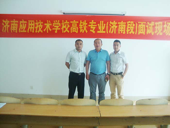6-1605240SG2411.jpg