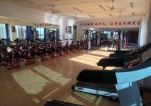 学校健身房